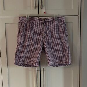 Vineyard Vines 100% Cotton Red and Blue Checkered Men's Shorts